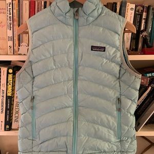 Patagonia vest women’s small baby blue
